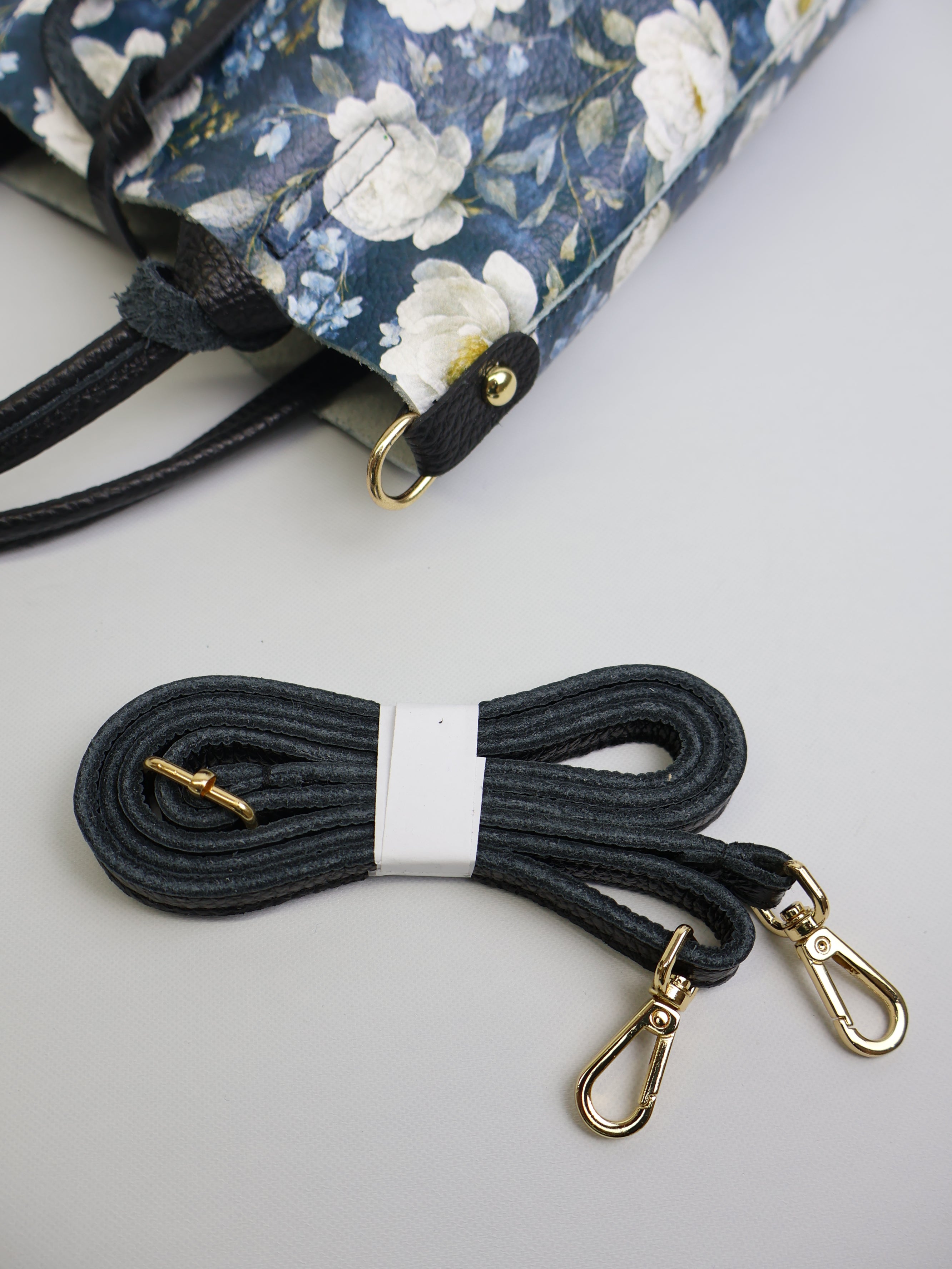 Piccola Tote Bag "Midnight Peonies"