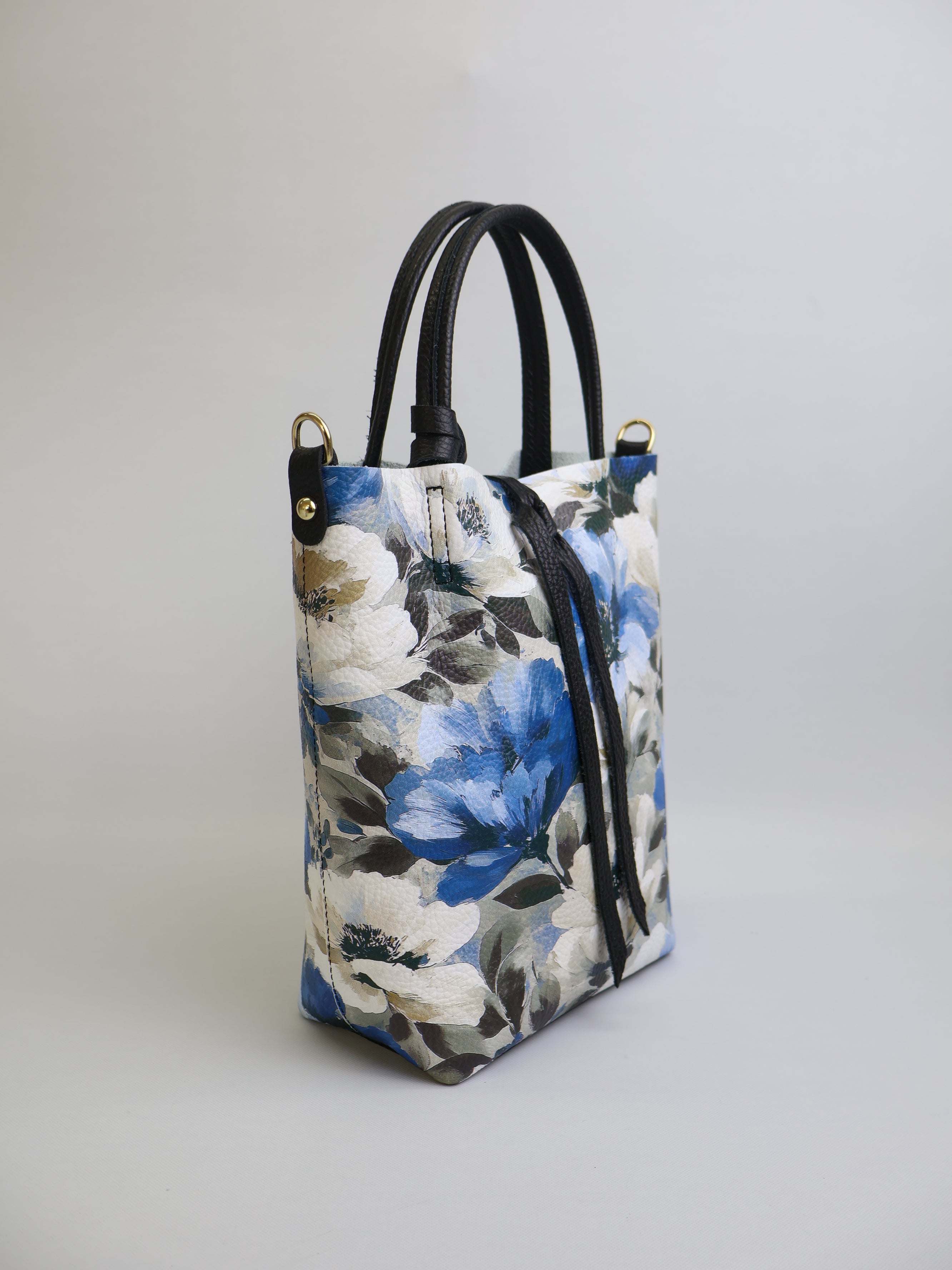 Piccola Tote Bag "Azure Anemone"