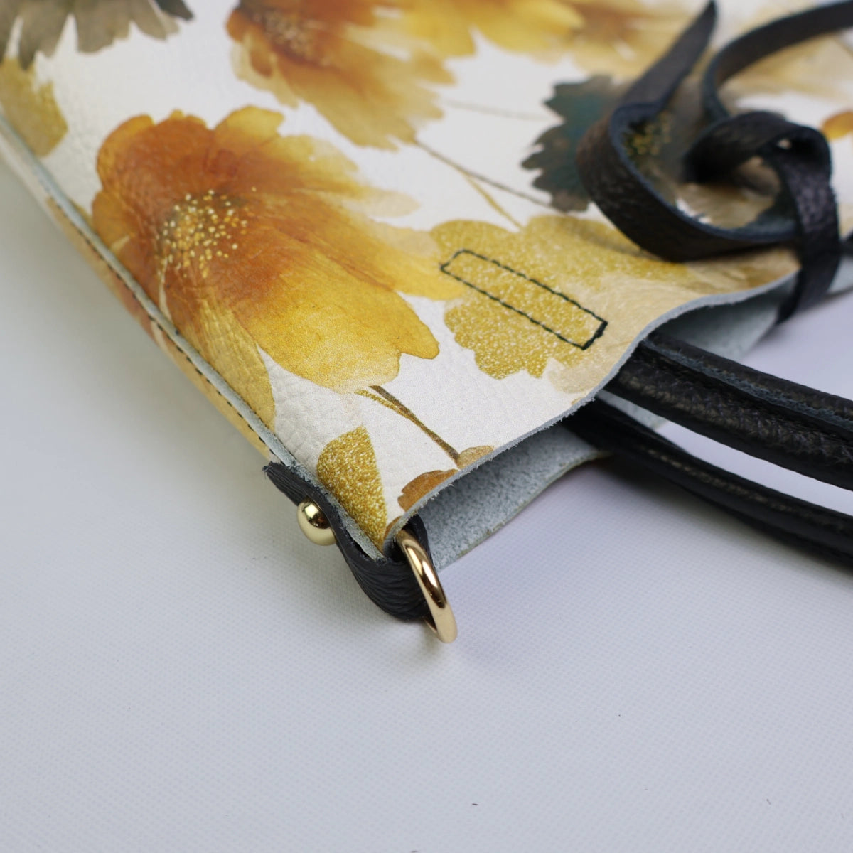 Piccola Tote Bag - Gilded Grace