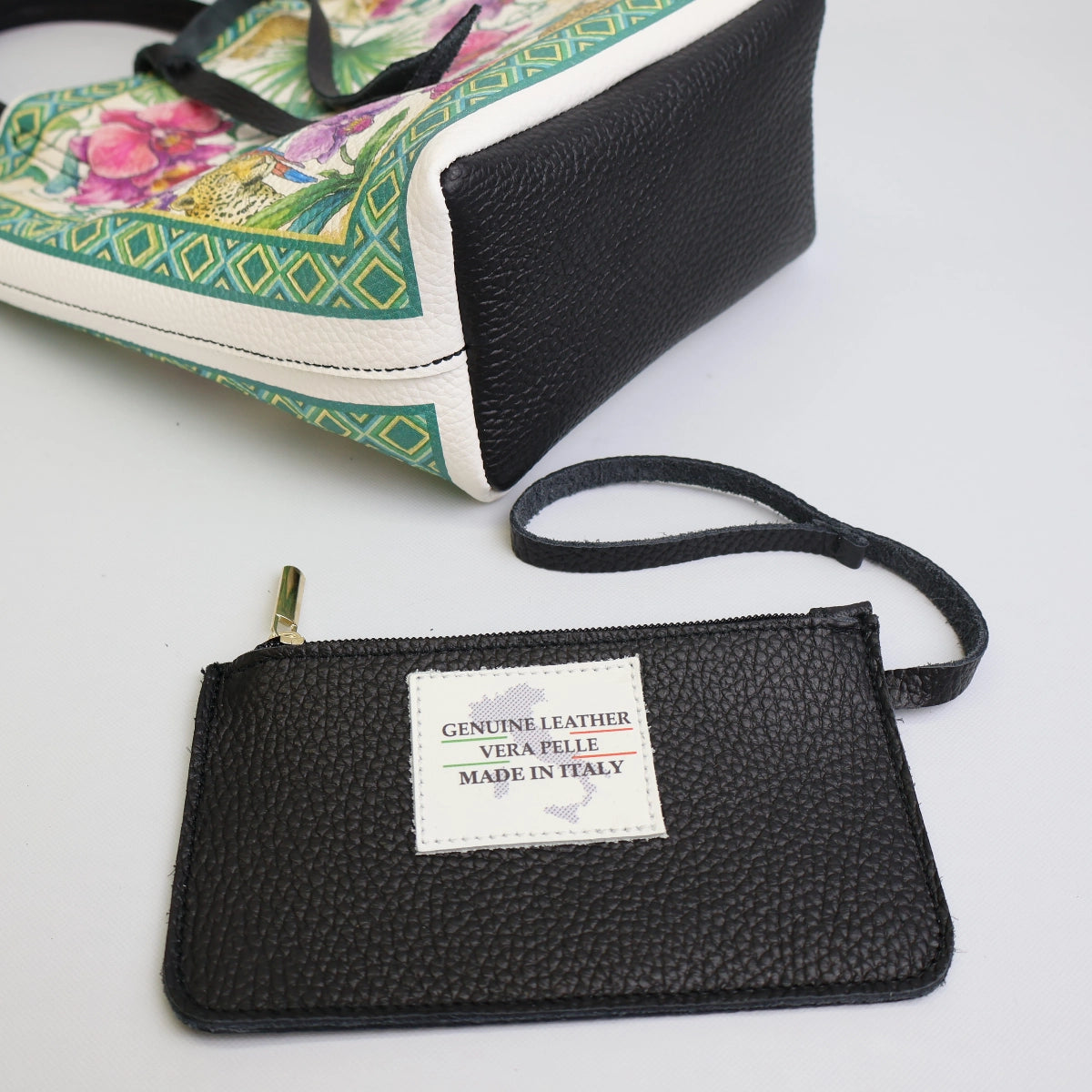 Small Tote Bag - Orchids & Wilds