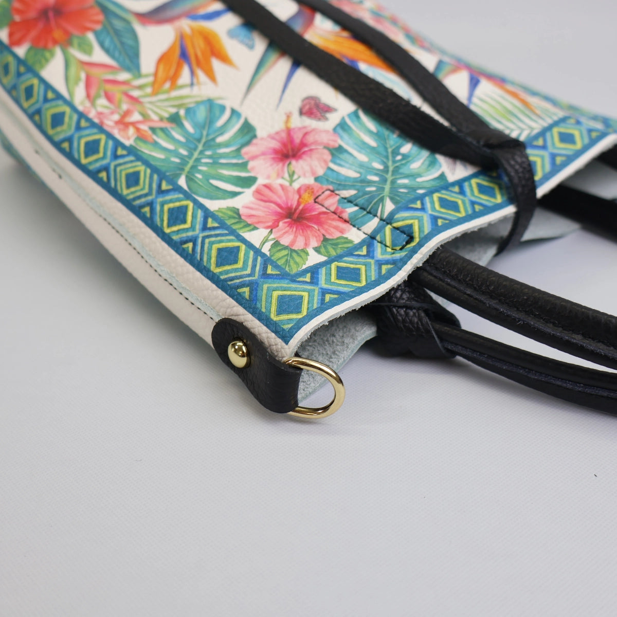 Piccola Tote Bag - Tropical & Wilds